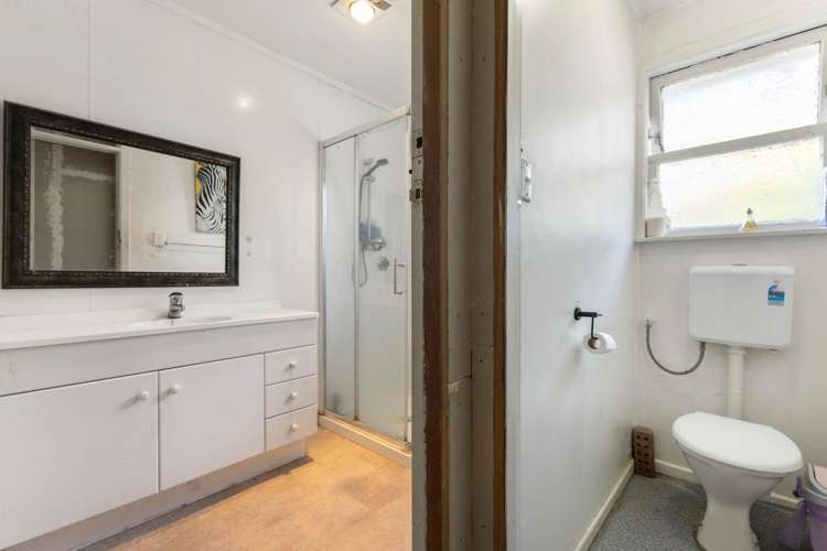 7 Civil Place Otara_12