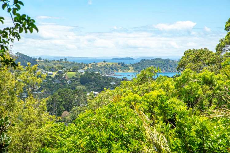 71 Trig Hill Road Onetangi_9