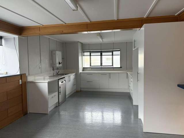 18-20 Frost Road Mt Roskill_3