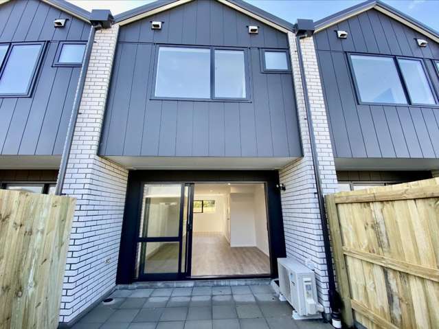 2 Bedroom Townhouse