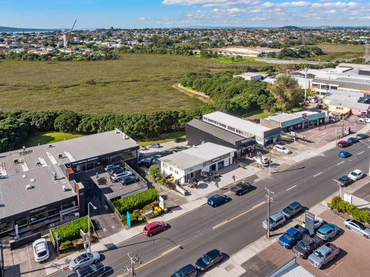 4244 Barrys Point Road Takapuna North Shore City Commercial