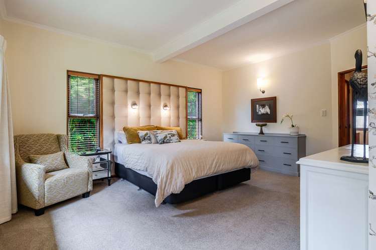 869b Main Street Roslyn_12