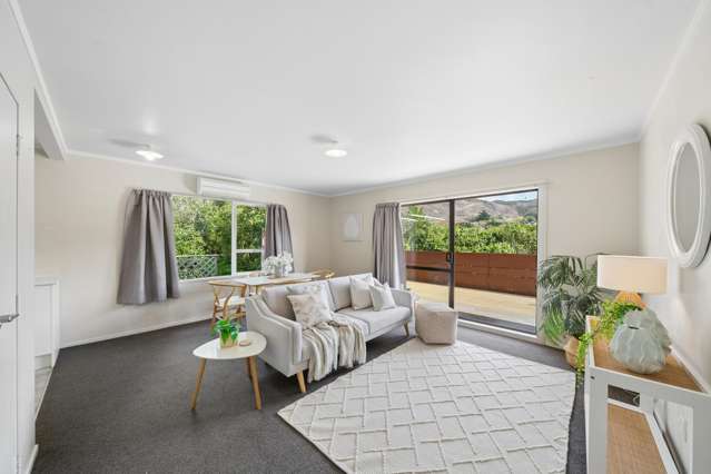 13B Florio Terrace Tawa_3