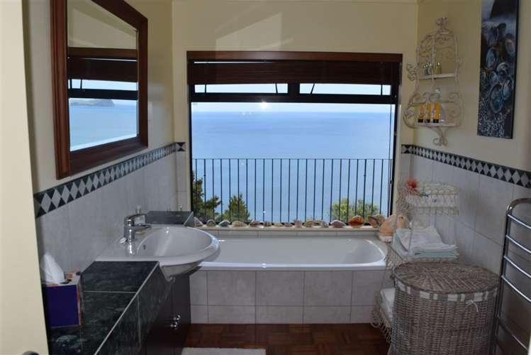 12 Pacific Drive Tairua_13