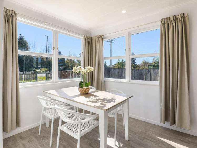 238 Sunset Road Sunnybrook_9