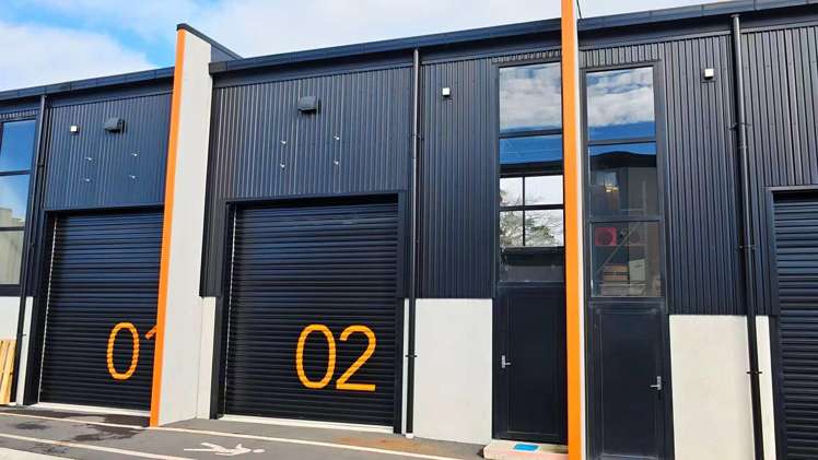 2/74 Westpoint Drive Hobsonville_0