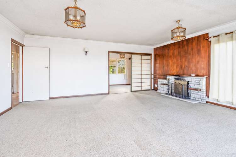 44 Memorial Drive Parahaki_5