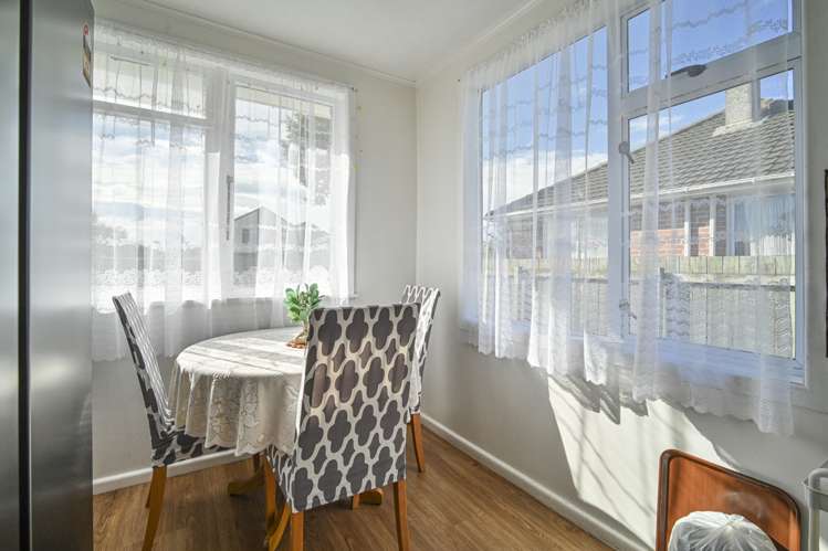 803 Collinge Road Mayfair_6