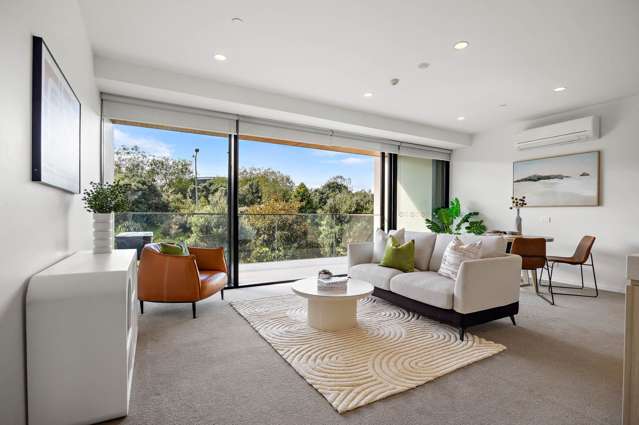 Elegant 2 Bedroom Living