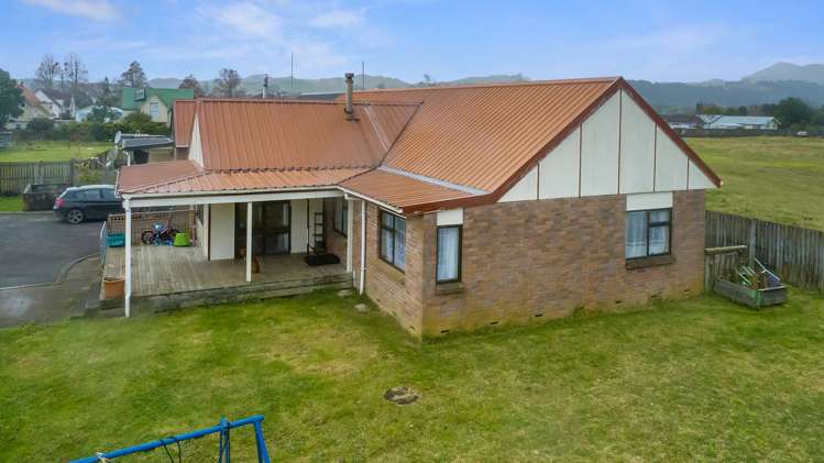28f Parry Street Huntly_17