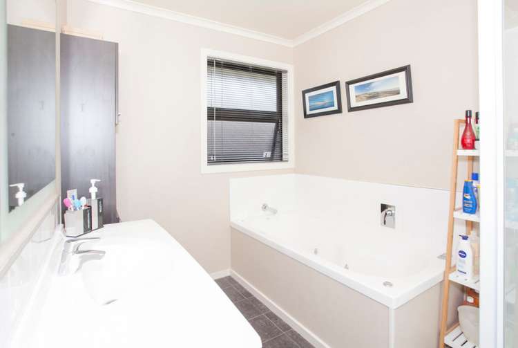 53 Rosalie Terrace Kelvin Grove_16