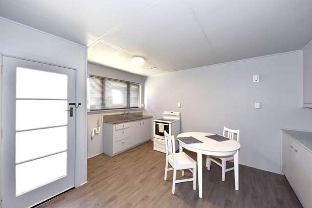 3/124 Huxley Street Sydenham_2