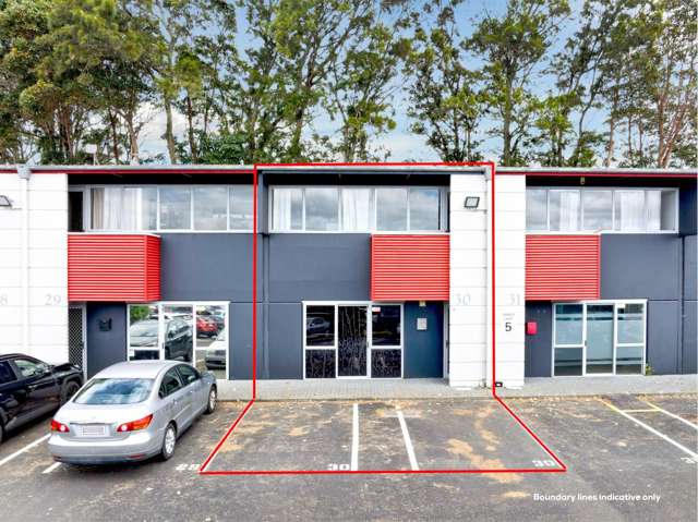 SPLIT-LEVEL OFFICE OPPORTUNITY