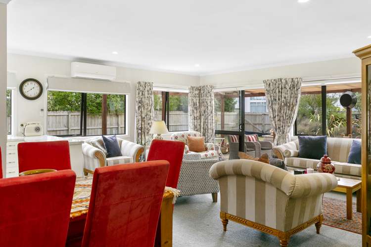 1/70 Logan Avenue Wharewaka_3