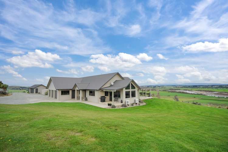 1521 Dipton Winton Highway_0