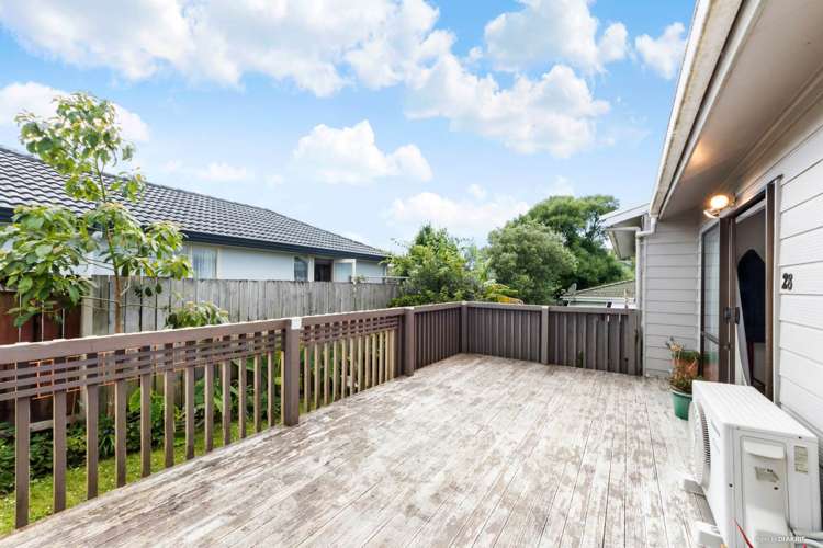 28 Selak Place Glen Eden_23