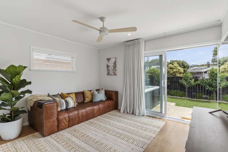 1/53 Moore Street Hillcrest_20