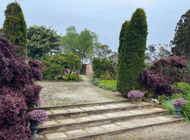 Escape to Your Equestrian Oasis: A Rural Lifestyle