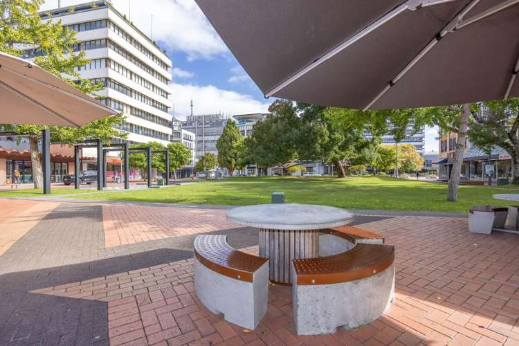 1/5 Garden Place Hamilton Central_21