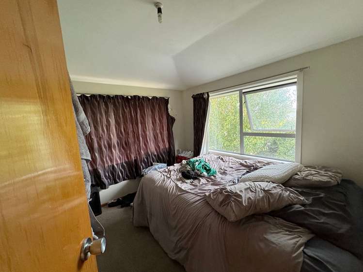 39 Steele Street Hornby_8