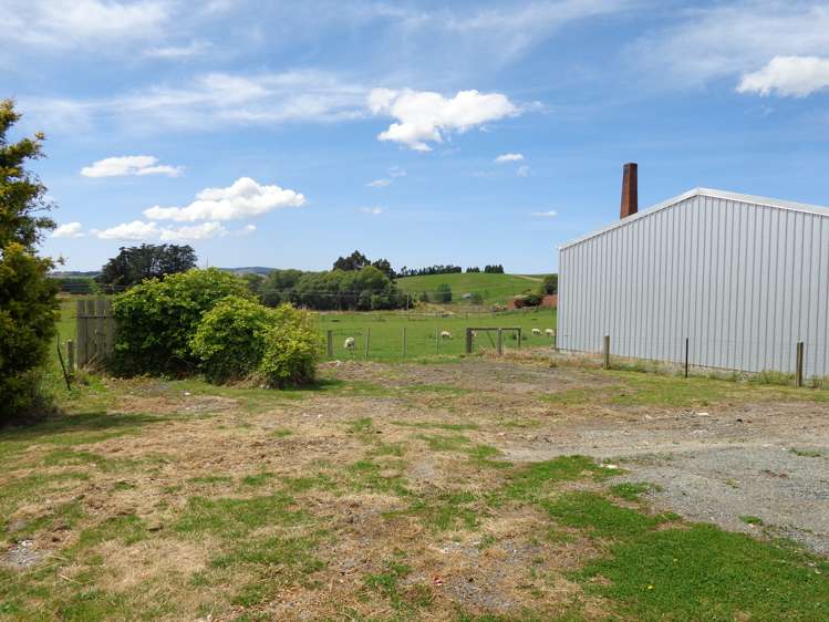 12 Loop Road Balclutha_14