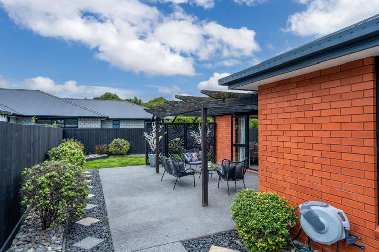 81 Chartwell Street Burwood_29