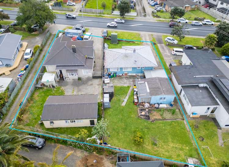 306 & 308 Massey Road_3