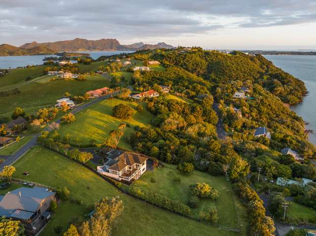 30 Headland Farm Park Tamaterau_3