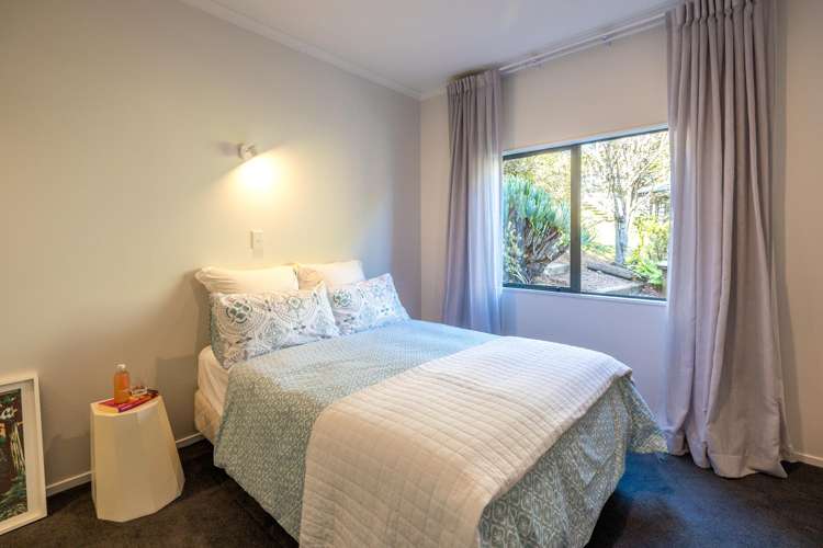 48 Burrell Road Oneroa_21