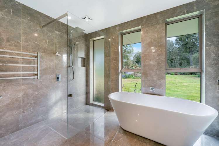 3660 Waipahi Highway Wairuna_11