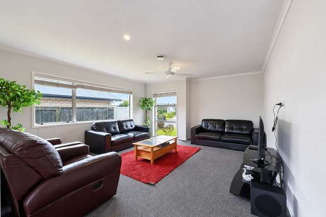 93 Puhirake Crescent Pyes Pa_3
