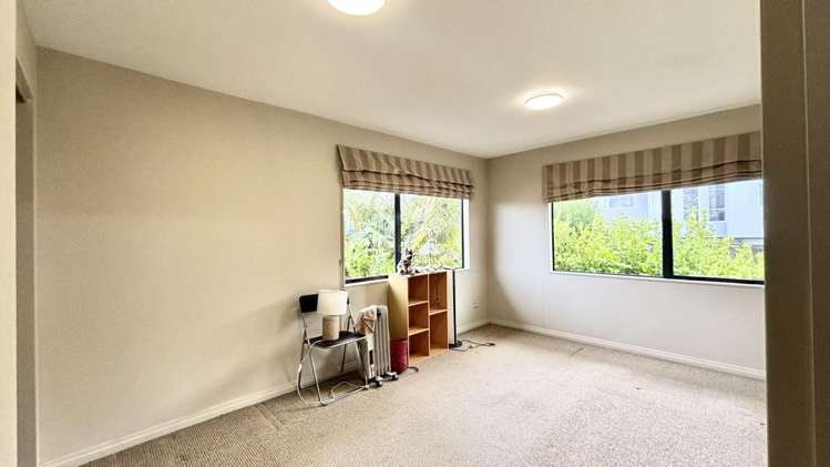 16 Waltham Street Henderson_17