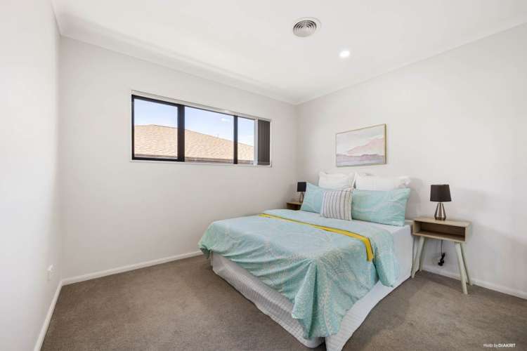 4 Eastfield Avenue Flat Bush_14