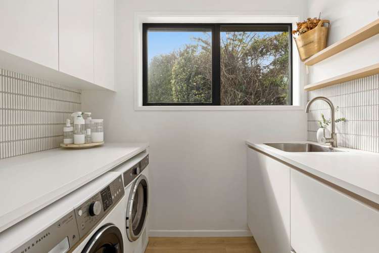 18 Albatross Road Red Beach_15