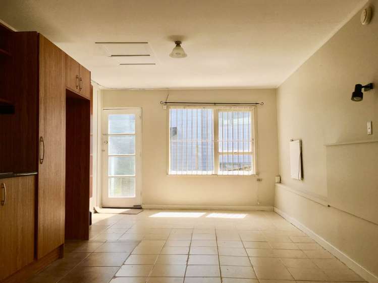 65 Caronia Crescent Lynfield_10