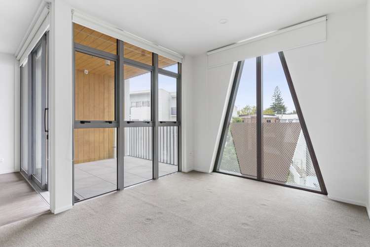 404/11 Vinegar Lane Grey Lynn_2