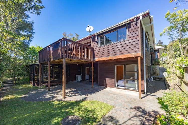 2/171 Atkinson Road Titirangi_17