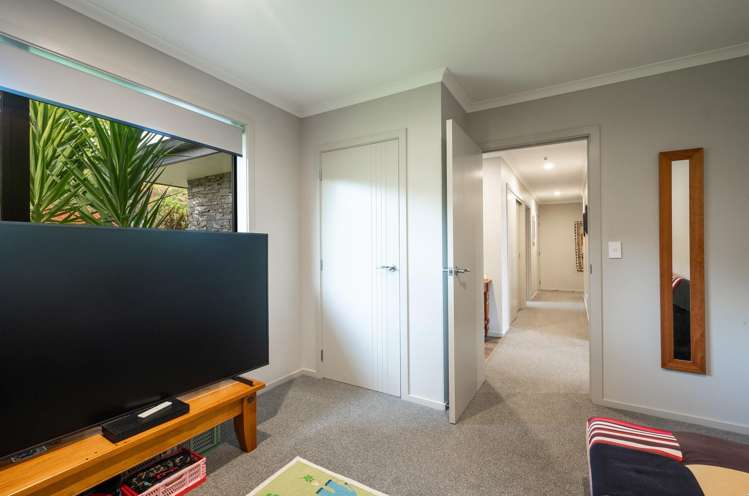 20 Pine Crest Drive Richmond_11