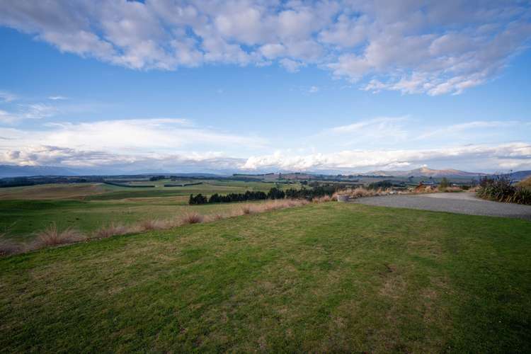 113 Ramparts Road Te Anau_24