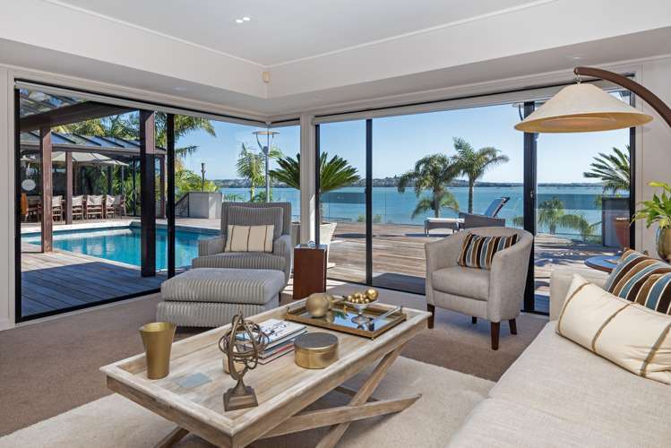 110 Bramley Drive Farm Cove_6