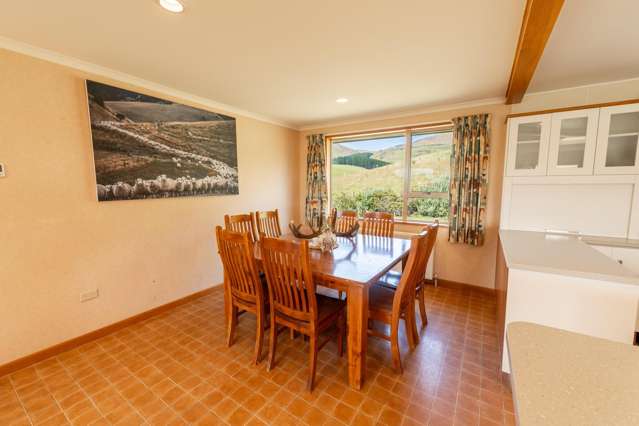 727 Waimea Valley Road Mandeville_4