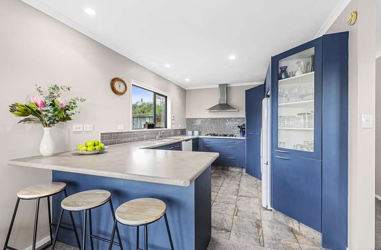 140 Woodman Drive Tawa_7