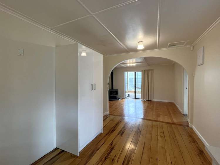 16 Arney Road Ranui_7