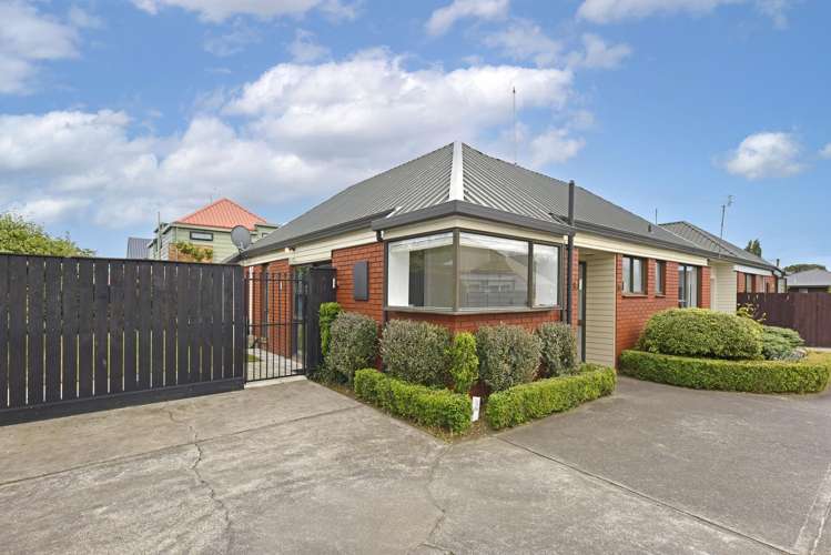 2/6 Gatonby Place Avonhead_19