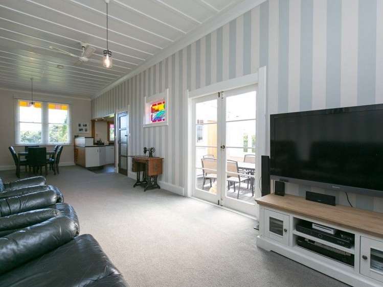 1245 Upland Road Egmont Village_38