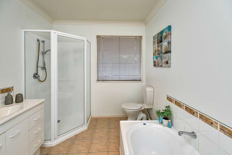 19a Clevedon Road Papakura_12