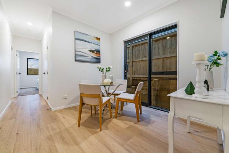 56 Koromeke Street Flat Bush_13