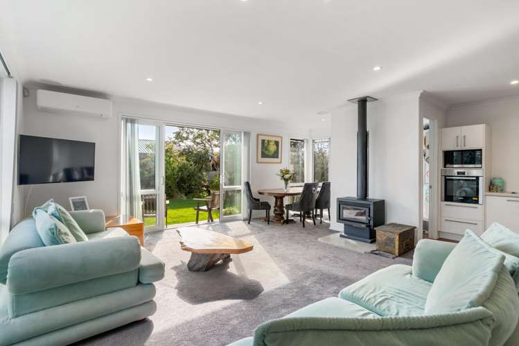 306 Sylvia Road Whangamata_6