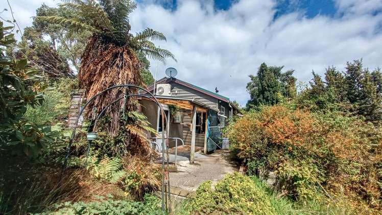 14 Half Mile Road Tuatapere_10