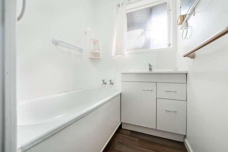 1/18 Mander Place Bucklands Beach_13